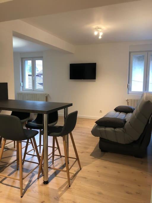 Appartement Moderne & Lumineux 40M2 Centre Luxeuil Extérieur photo